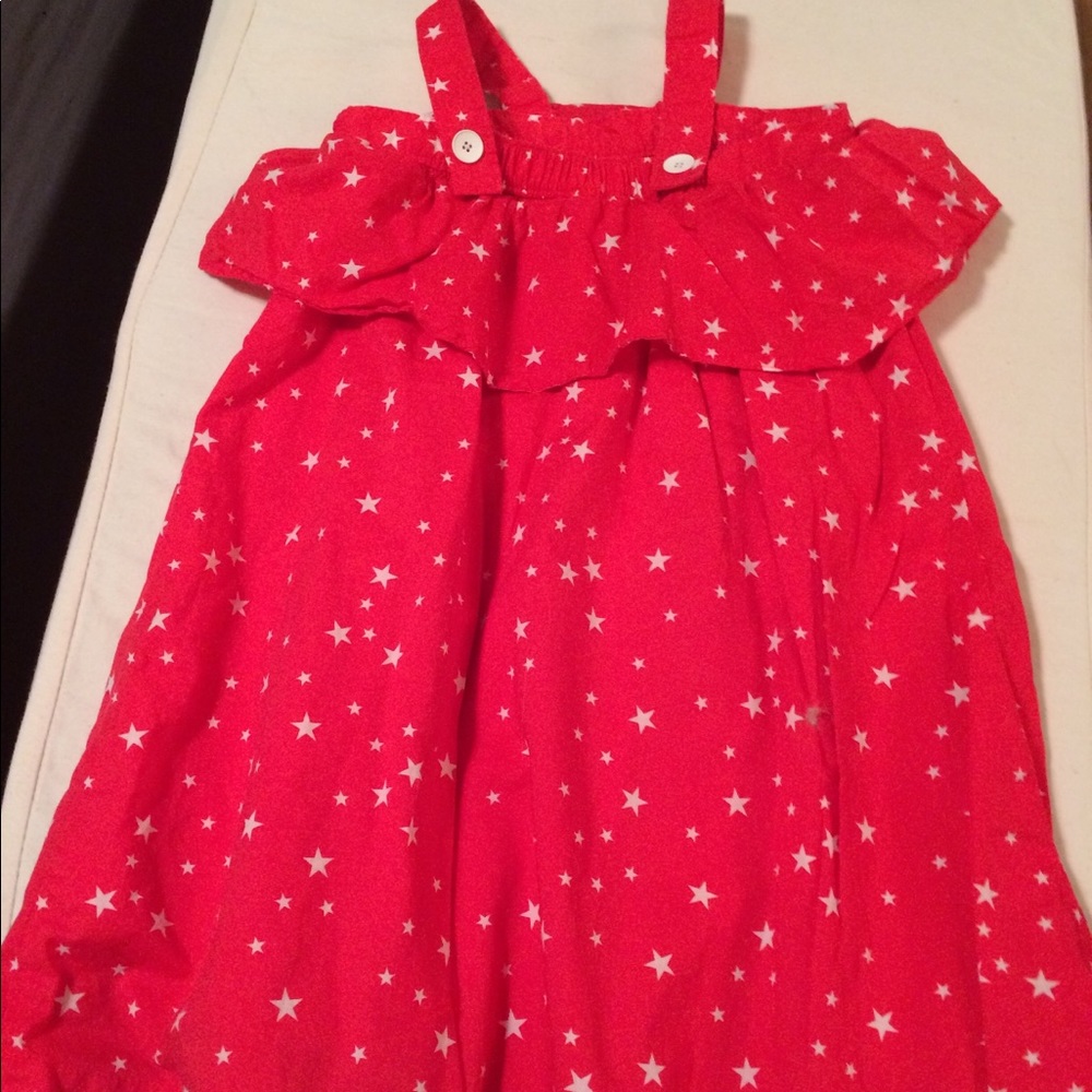 Baby Gap girls red dress with white stars - Picture 2 of 2